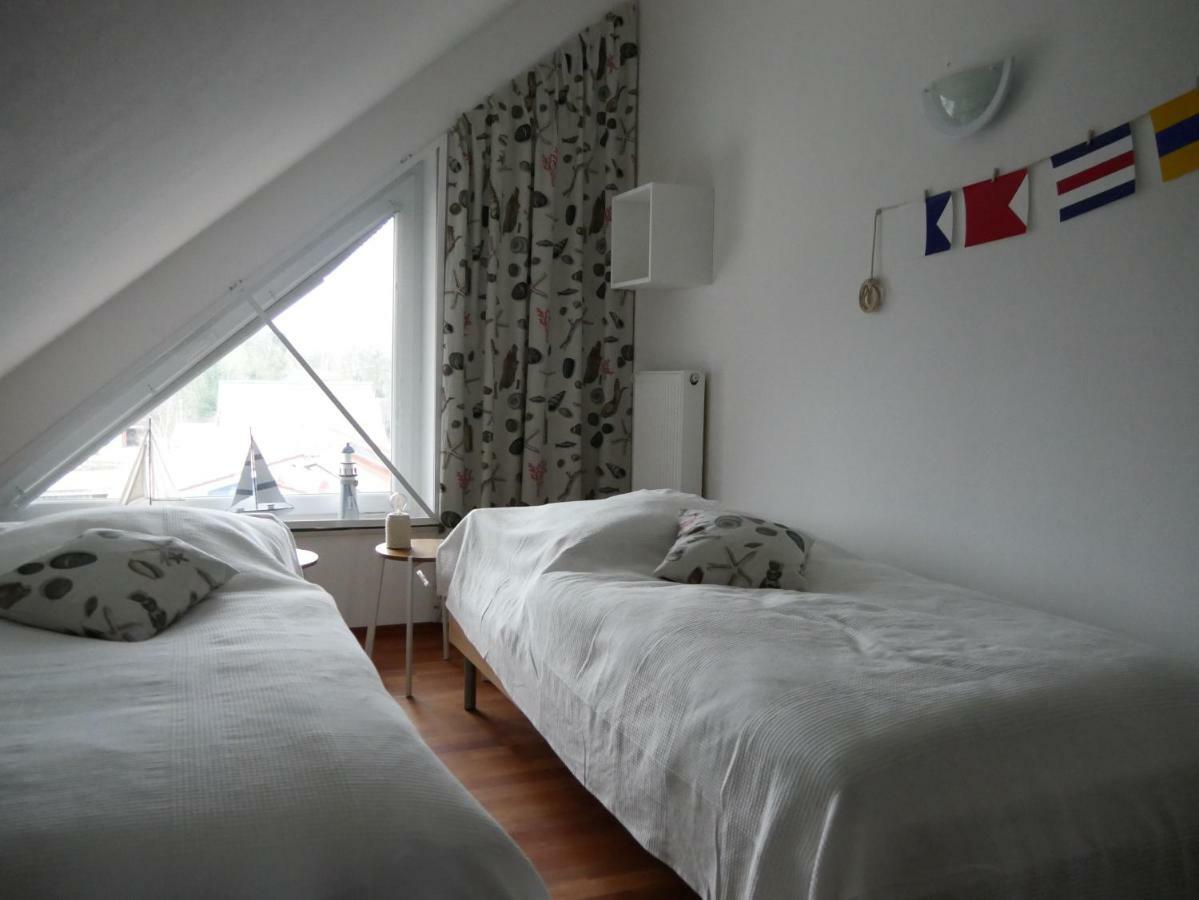 Kaeptn'S Koje Appartement Weener Buitenkant foto